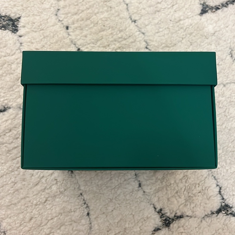 La Mer Box - Picture 2 of 3
